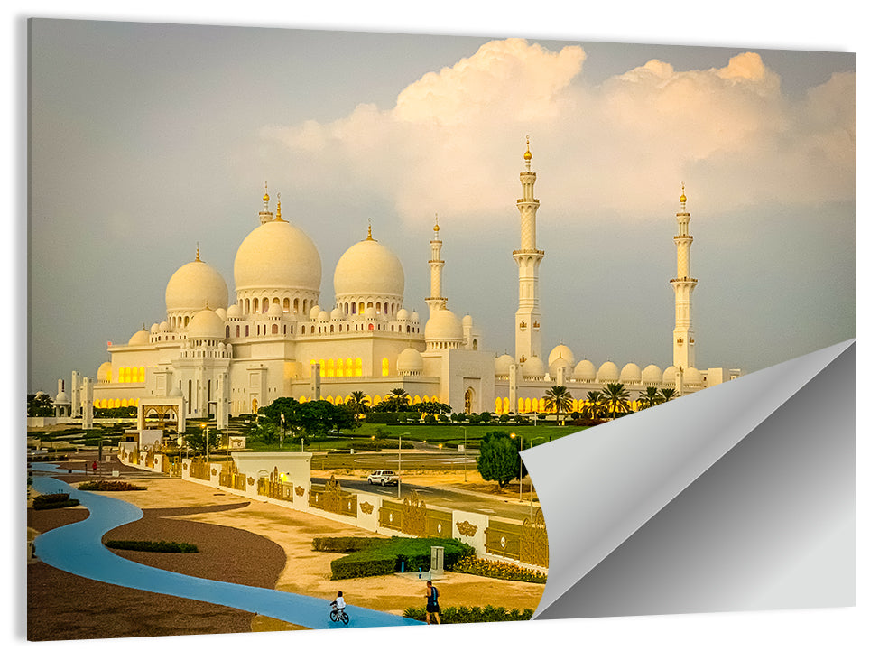 Sheikh Zayed Grand Mosque at Golden Dusk Wall Art