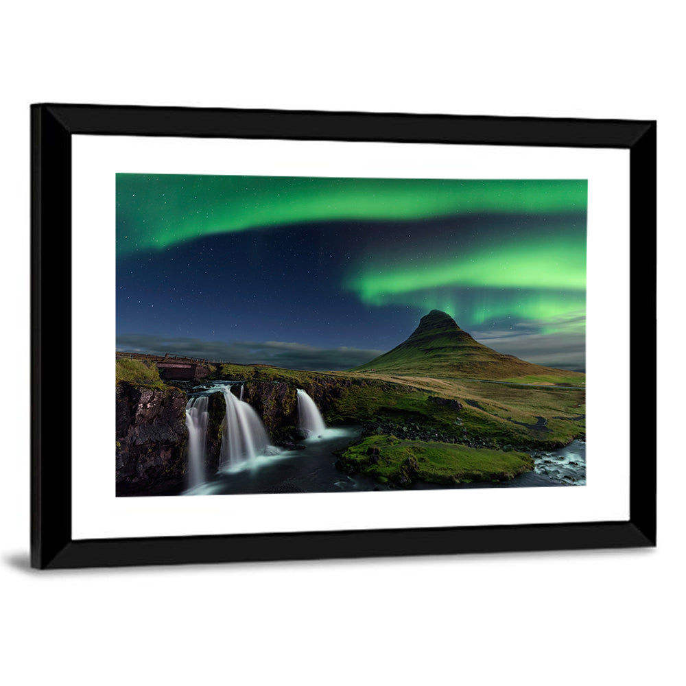 Northern Light Over  Kirkjufellsfoss Waterfall Wall Art