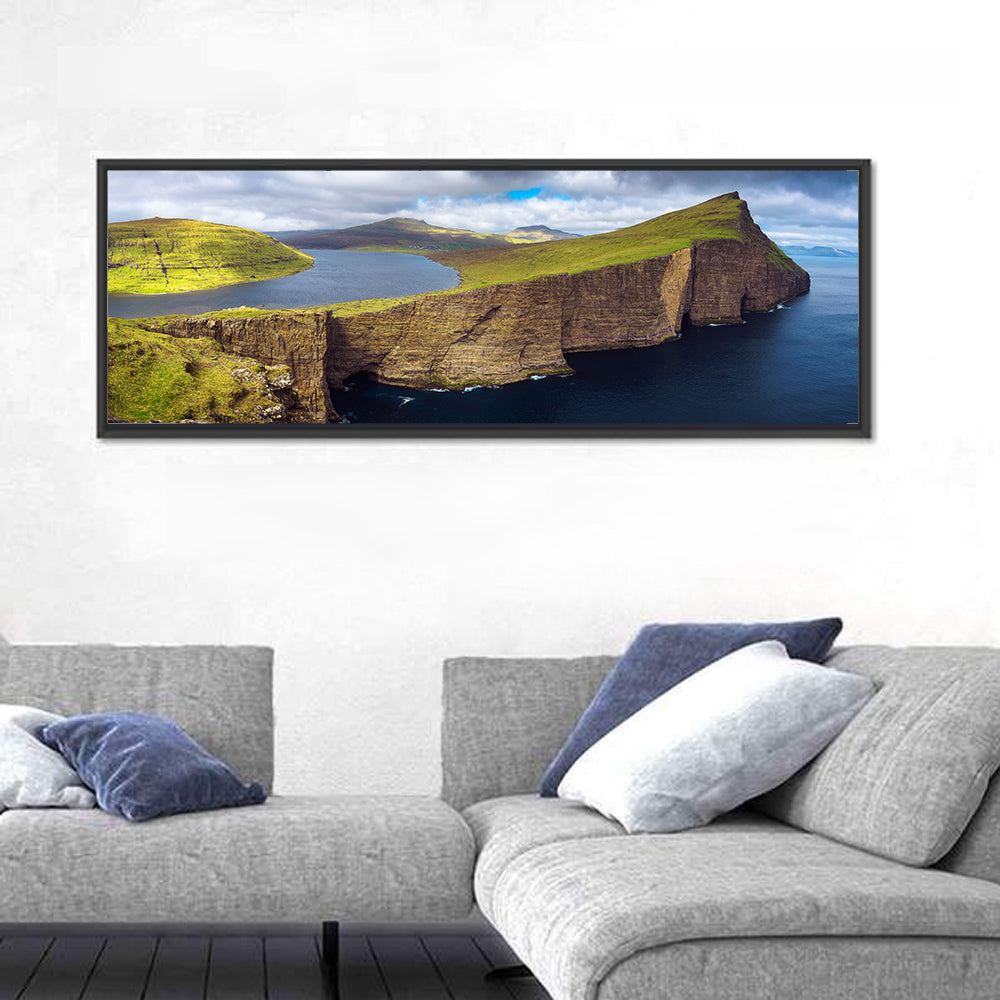 Sørvágsvatn Cliff Overlook Wall Art