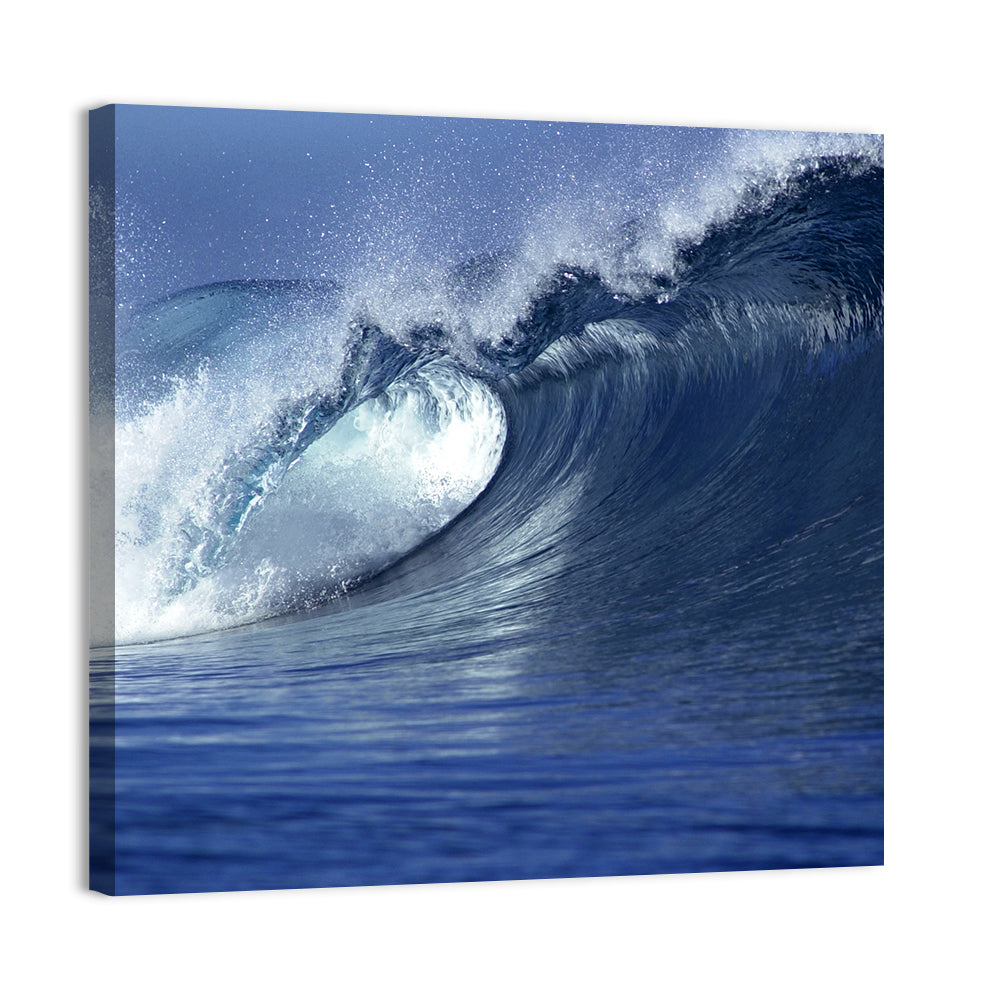 Fiji Wave Close-up Wall Art