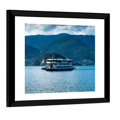Ferry In Lake Como Wall Art