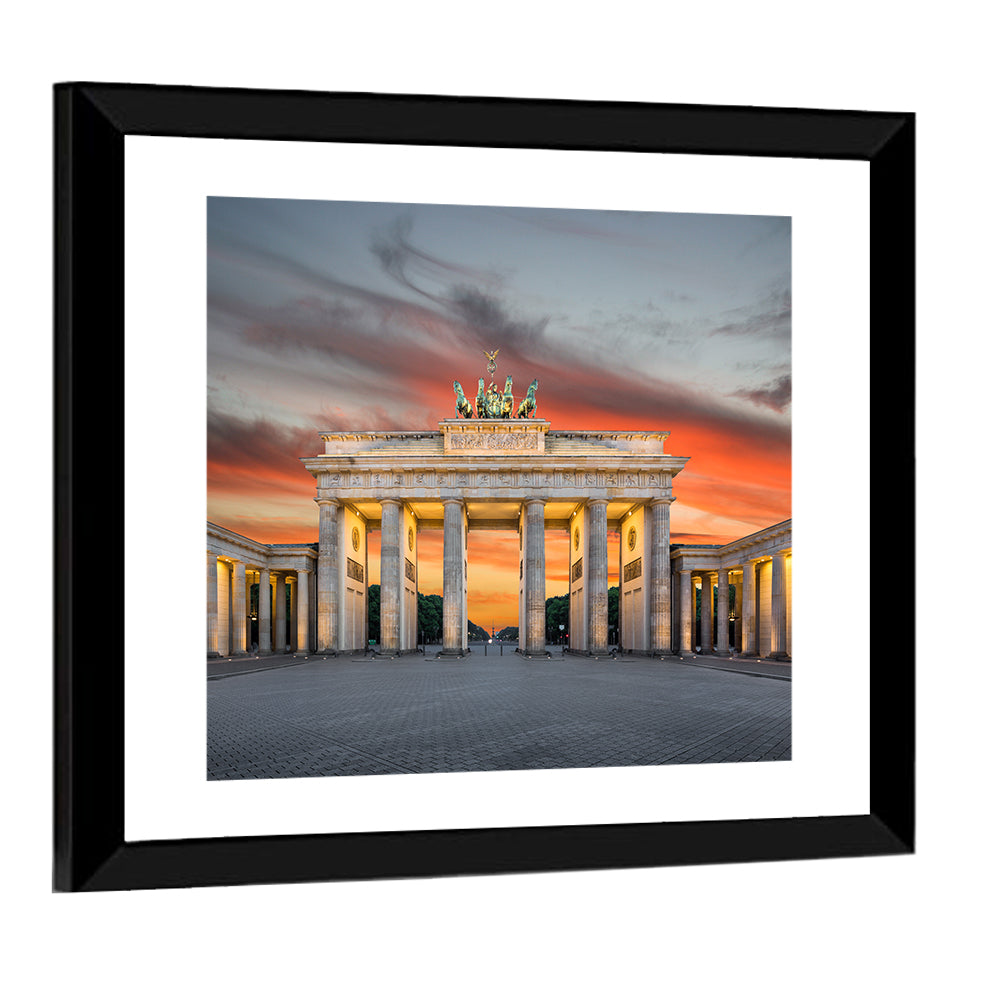 Brandenburg Gate at Dusk Wall Art