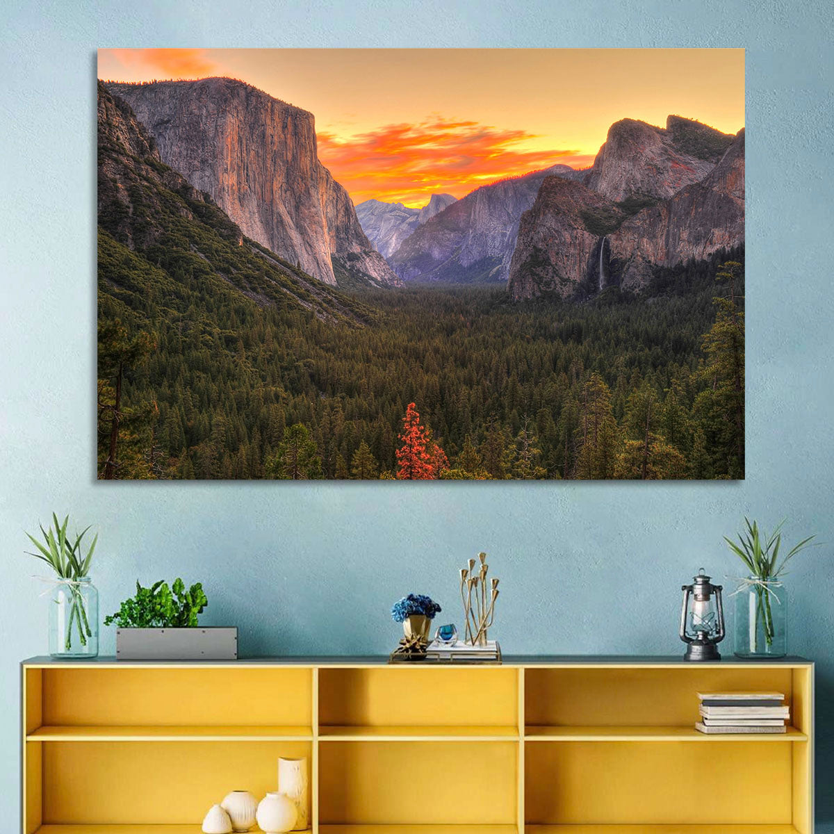 Yosemite Valley Sunset from Tunnel View Wall Art in a room, landscape