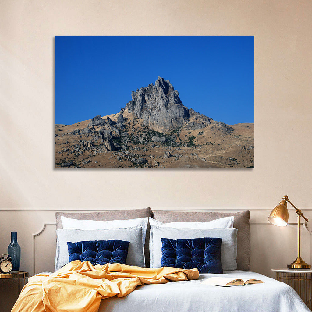 Besh Barmag Mountain Peak Wall Art