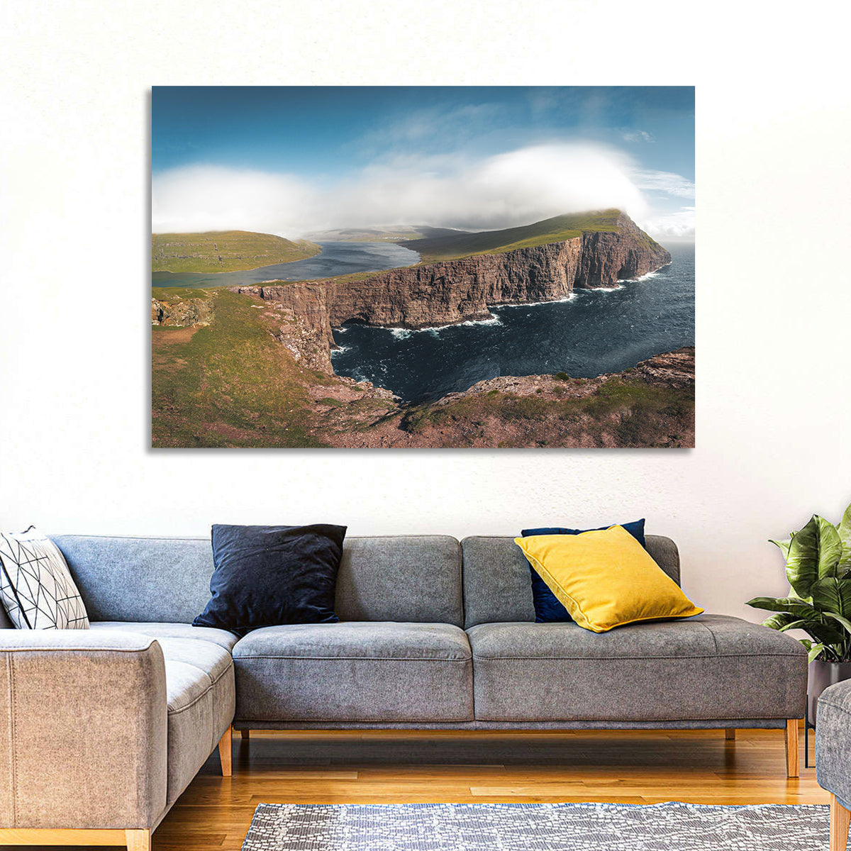 Traelanipa Cliffs, Sørvágsvatn Wall Art