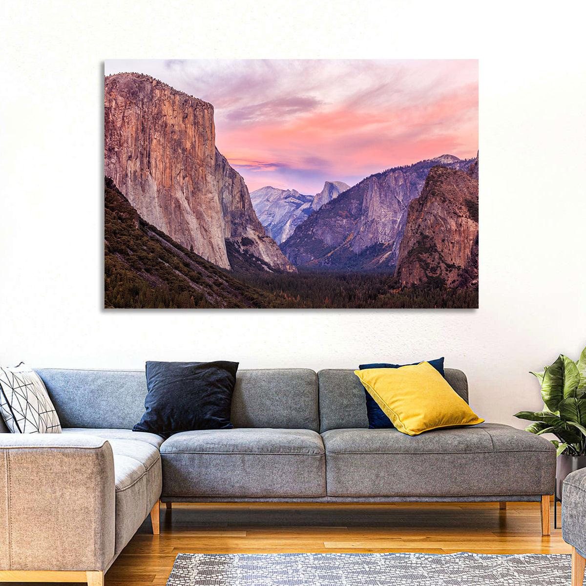 El Capitan at Tunnel View Wall Art