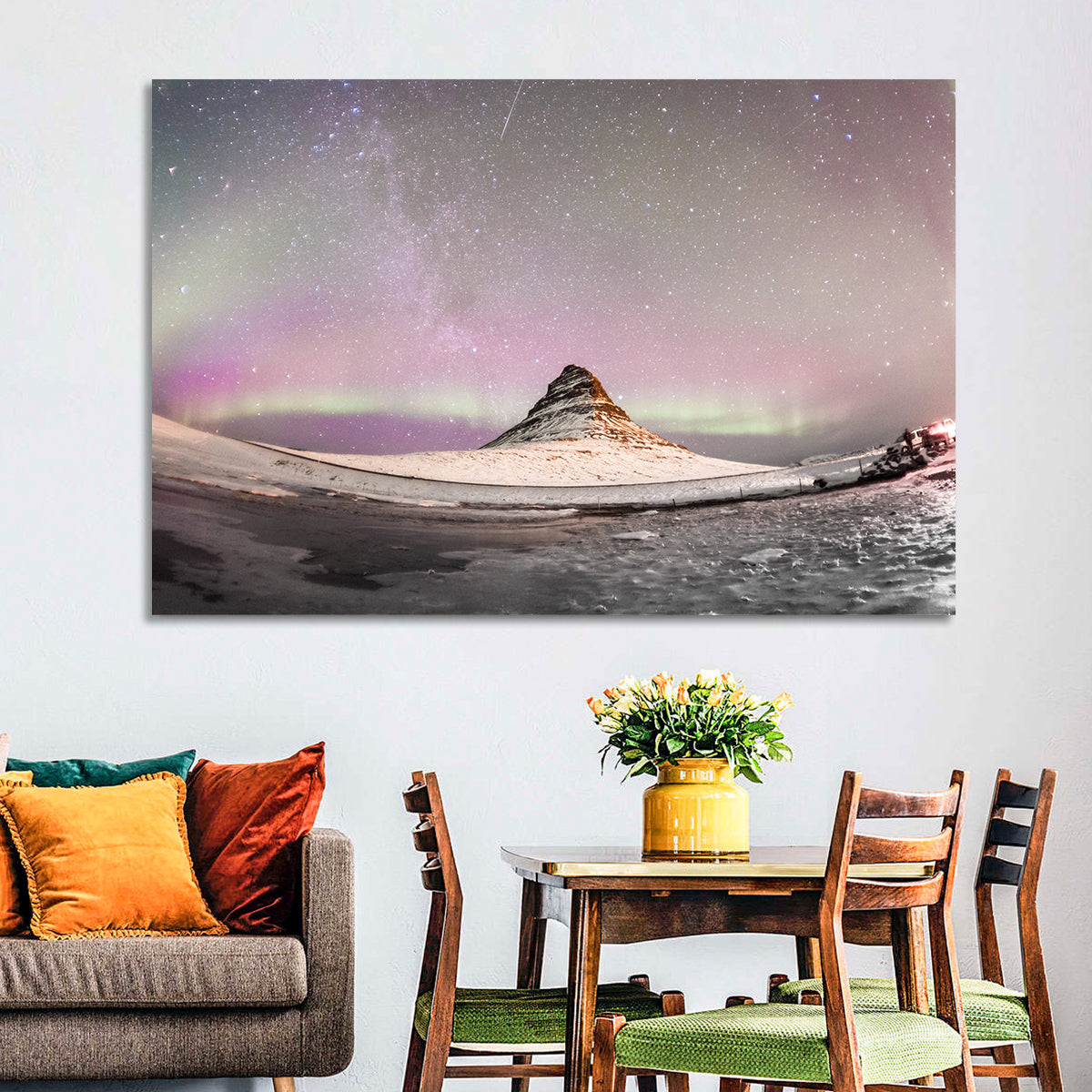 Aurora Over Kirkjufell Wall Art