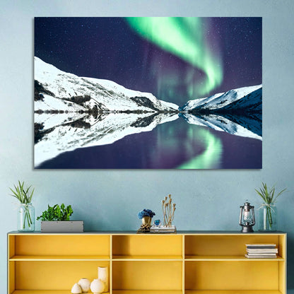 Emerald Aurora Over Mirror Lake Wall Art