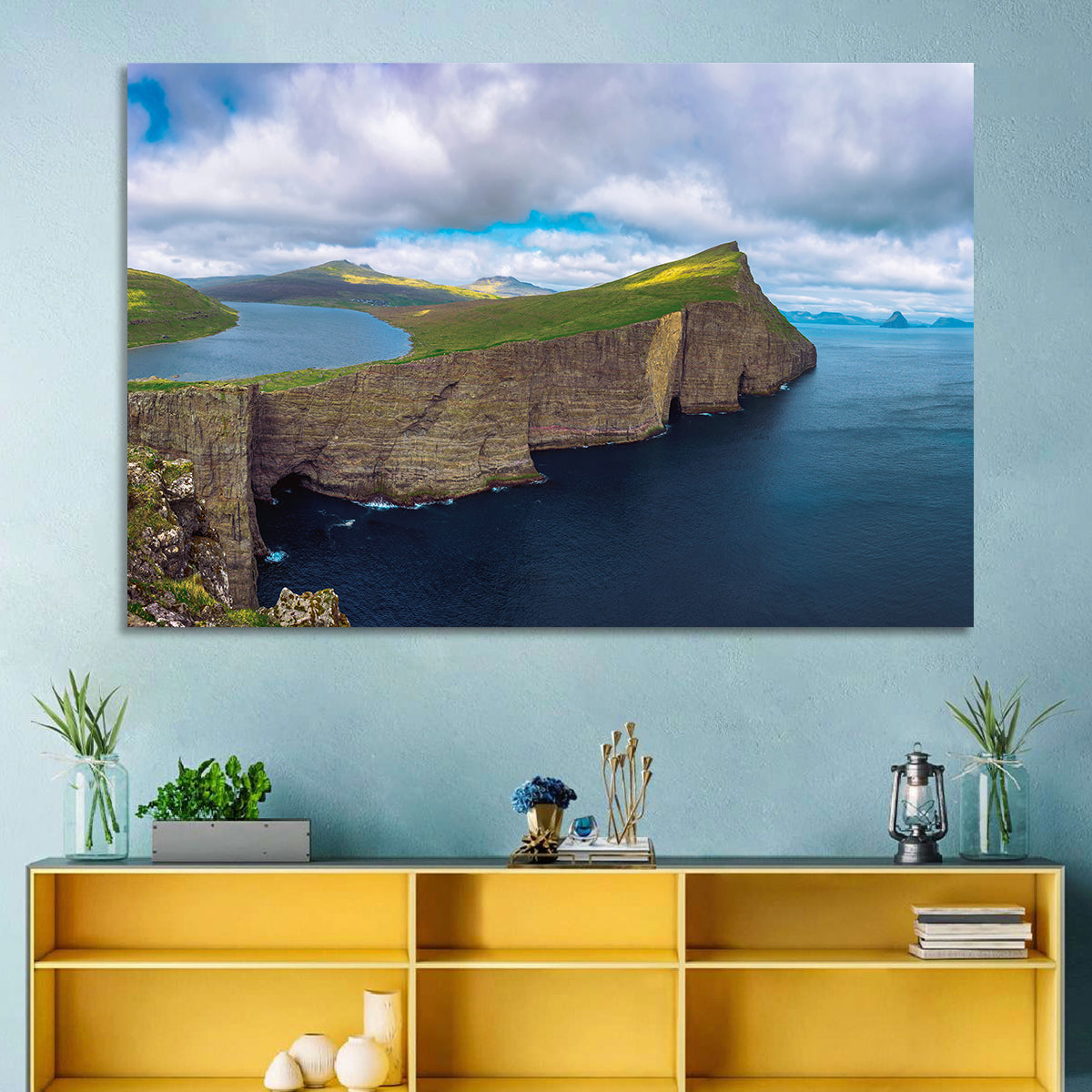 Sørvágsvatn Cliff Overlook Wall Art