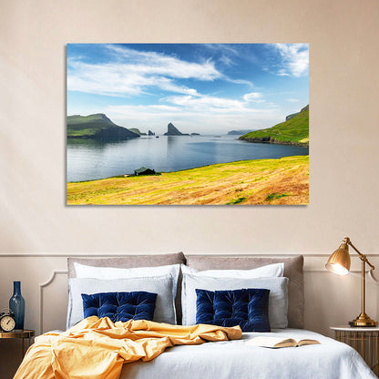 Tindhólmur and Drangarnir Coastal Bay Wall Art