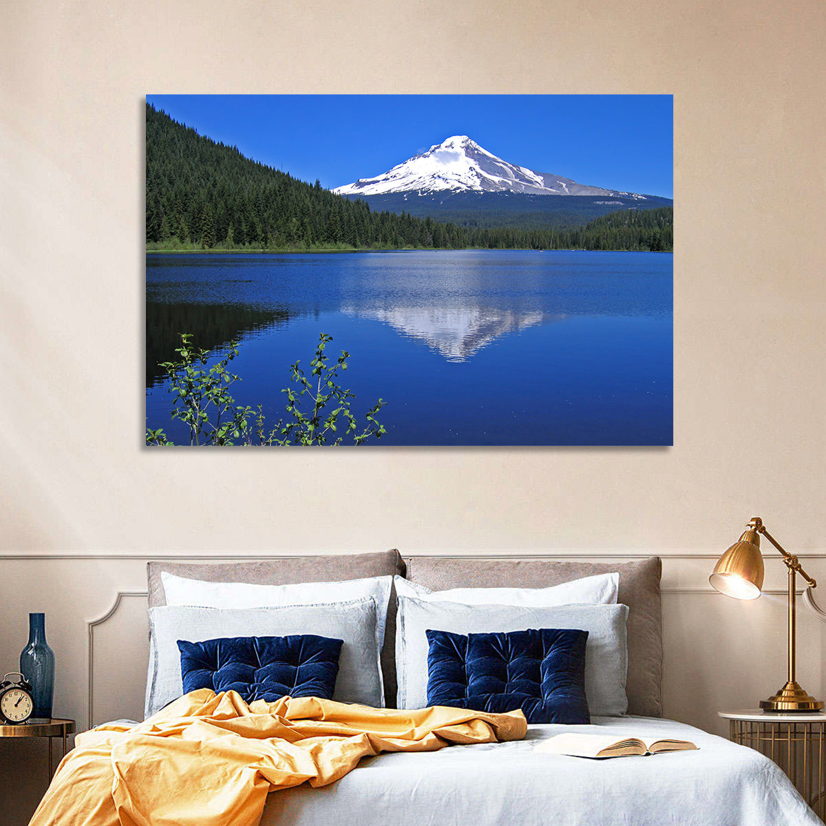 Mount Hood at Trillium Lake Wall Art