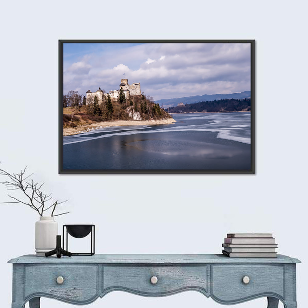 Niedzica Castle on Czorsztynskie Lake Wall Art