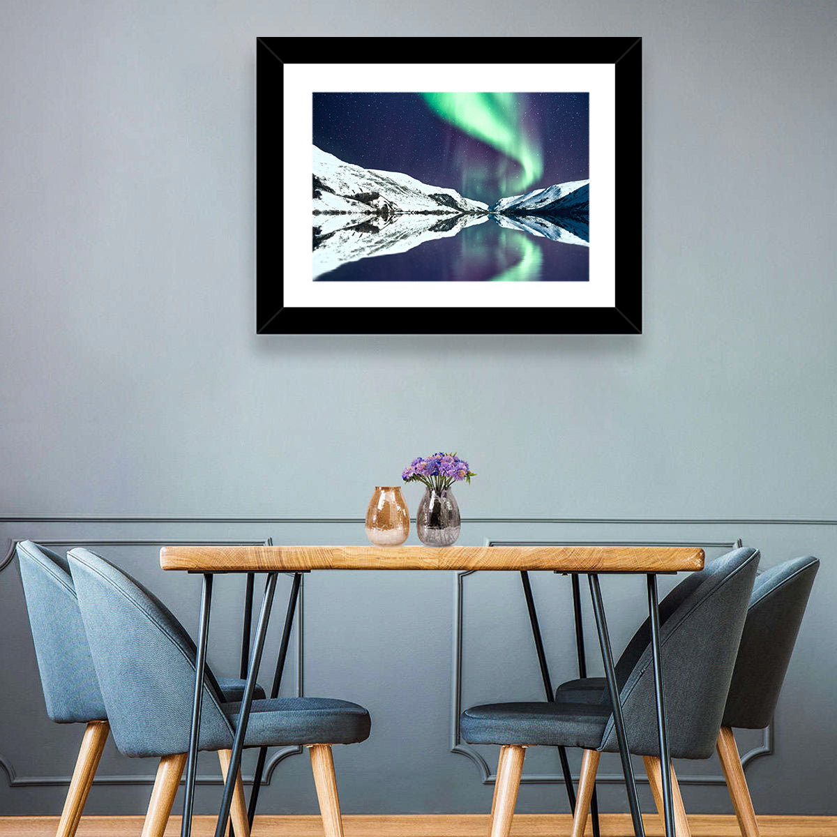 Emerald Aurora Over Mirror Lake Wall Art