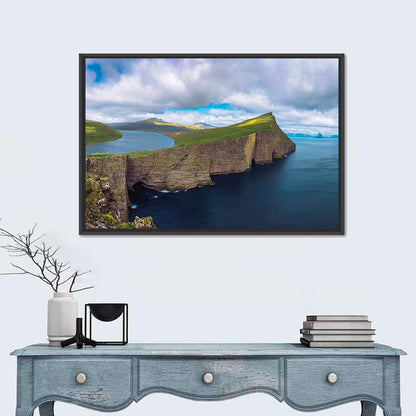 Sørvágsvatn Cliff Overlook Wall Art