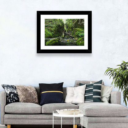 Kammersee Mossy Cleft Wall Art