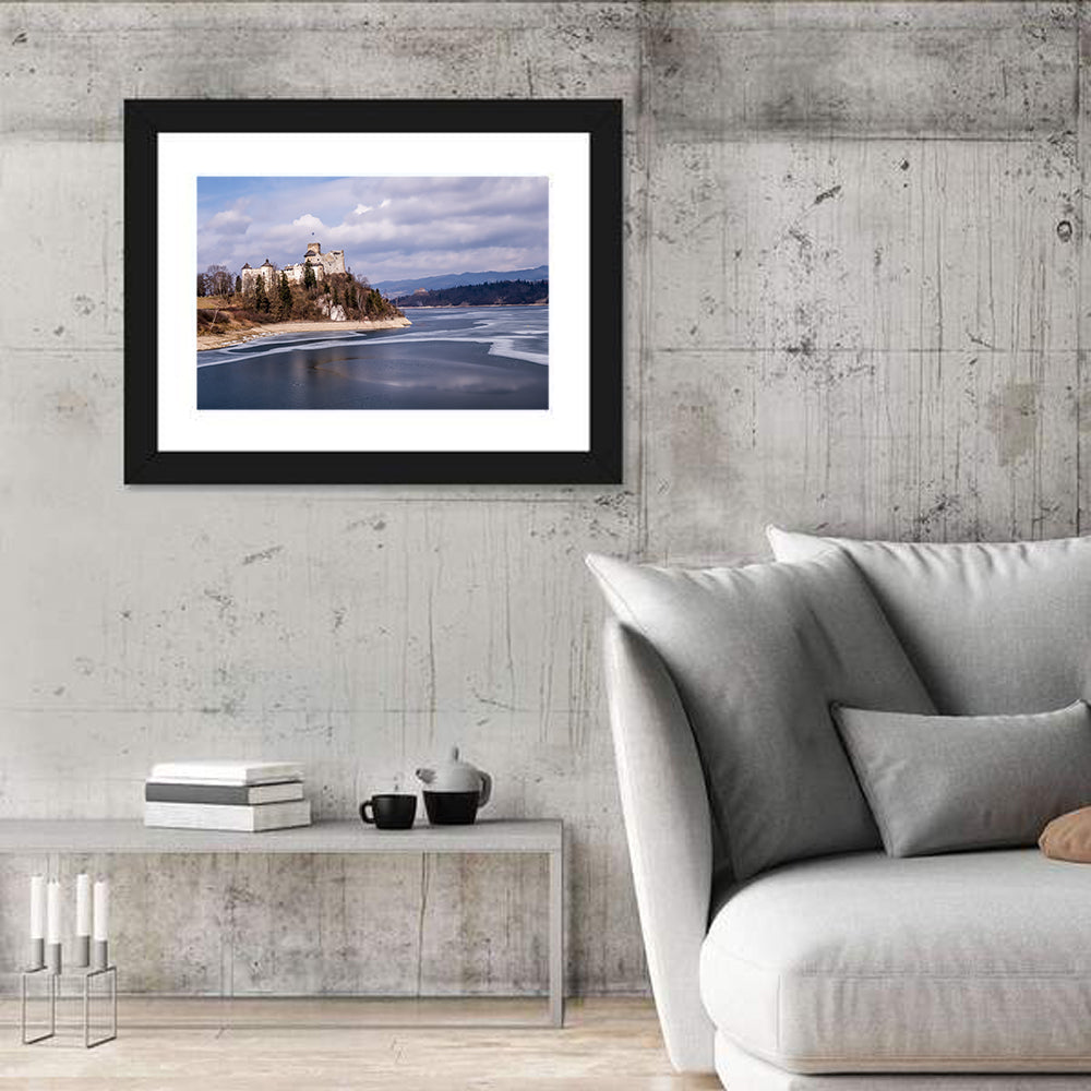 Niedzica Castle on Czorsztynskie Lake Wall Art