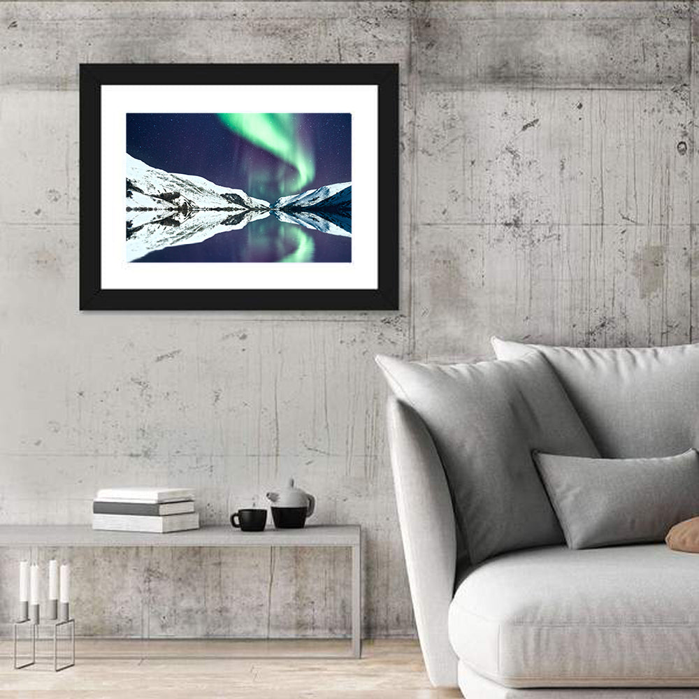 Emerald Aurora Over Mirror Lake Wall Art