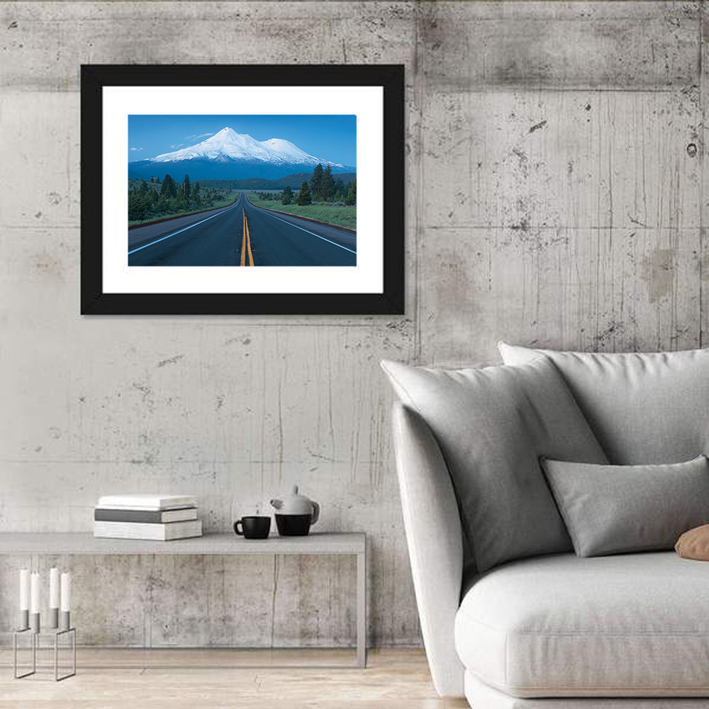 Road to Mount Shasta Wall Art