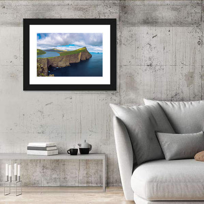 Sørvágsvatn Cliff Overlook Wall Art