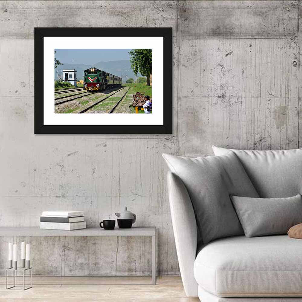 Awam Express Locomotive 8306 Wall Art