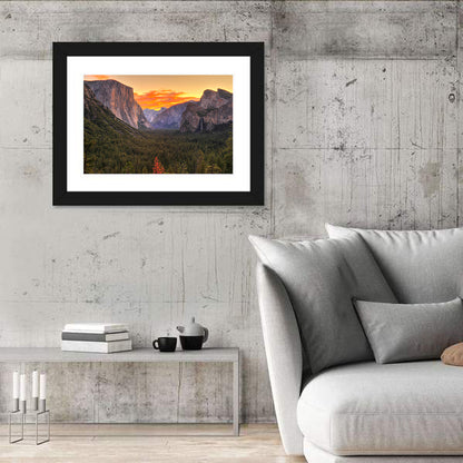 Yosemite Valley Sunset from Tunnel View Wall Art