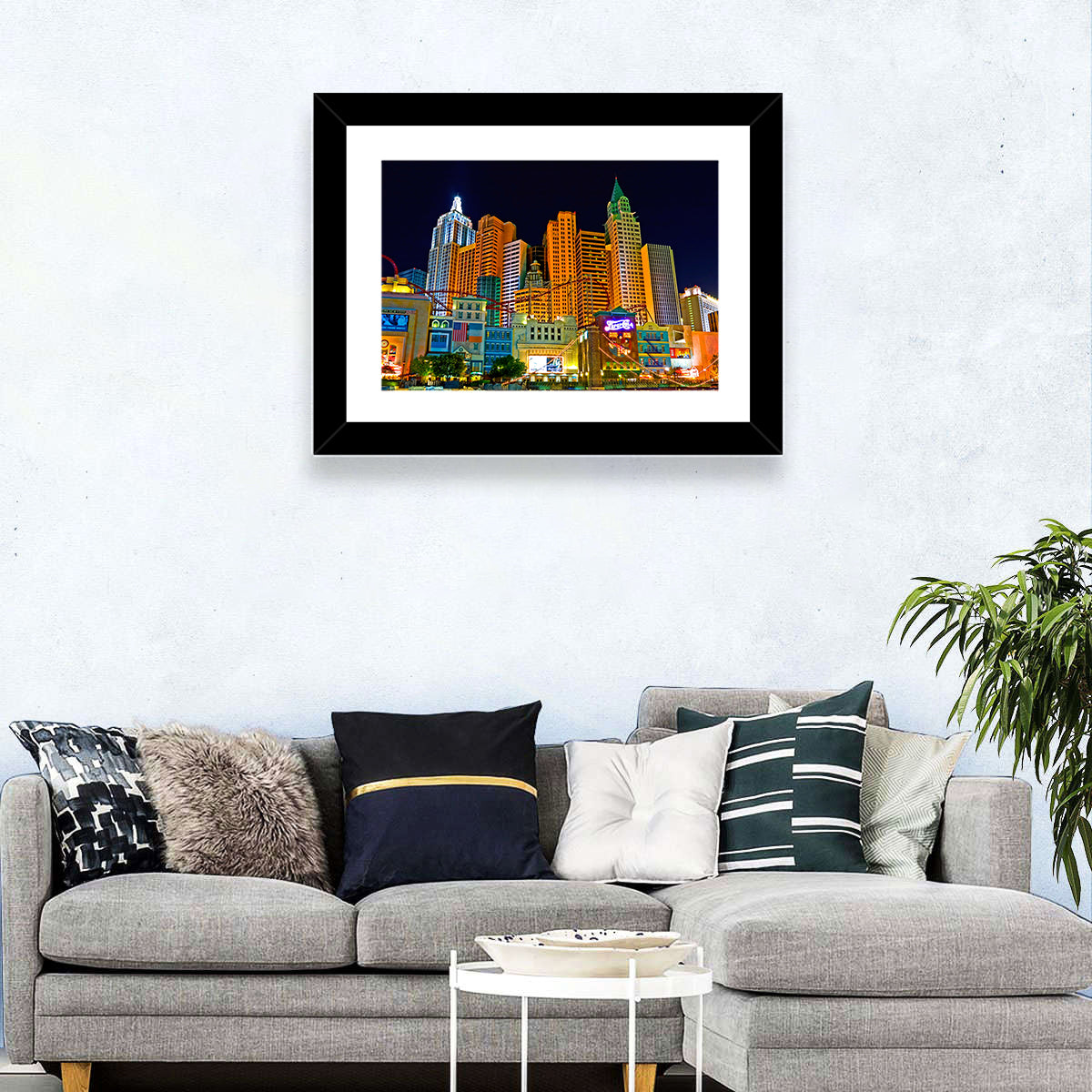 Las Vegas Big Apple Coaster at Night Wall Art