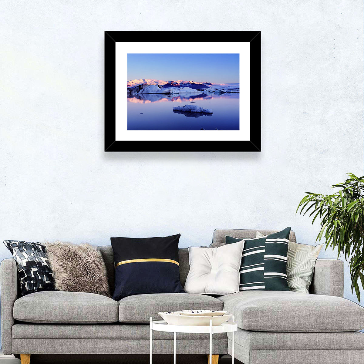 Jokulsarlon Glacier Lagoon Wall Art in a room, landscape