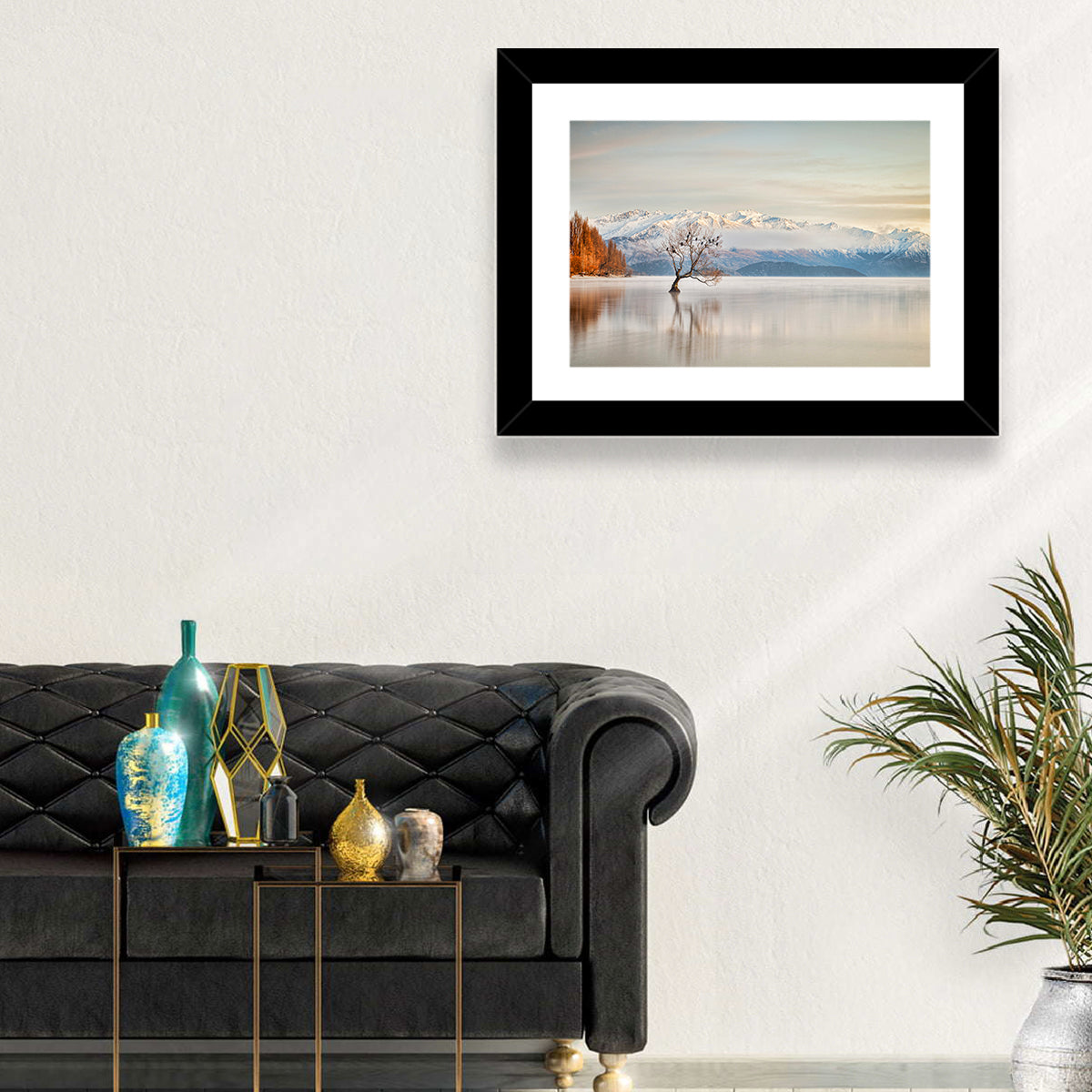 That Wanaka Tree, Lake Wanaka Wall Art in a room, landscape