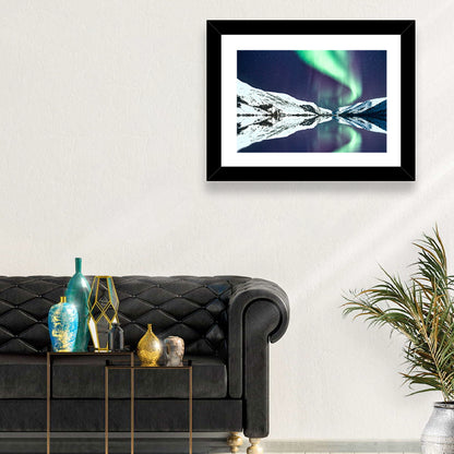 Emerald Aurora Over Mirror Lake Wall Art