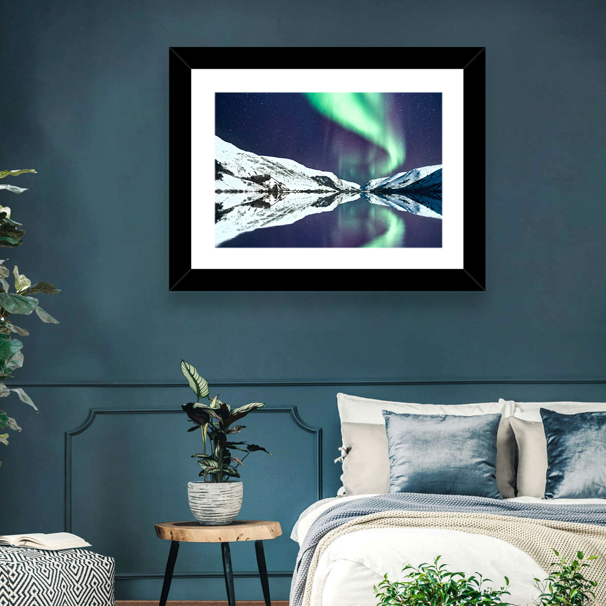 Emerald Aurora Over Mirror Lake Wall Art