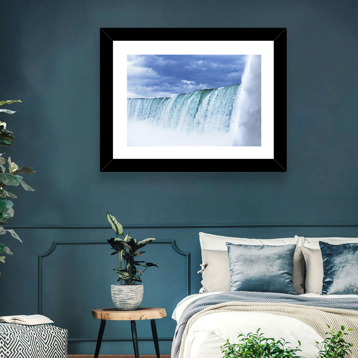 Niagara Falls Horseshoe View Wall Art in a room, landscape