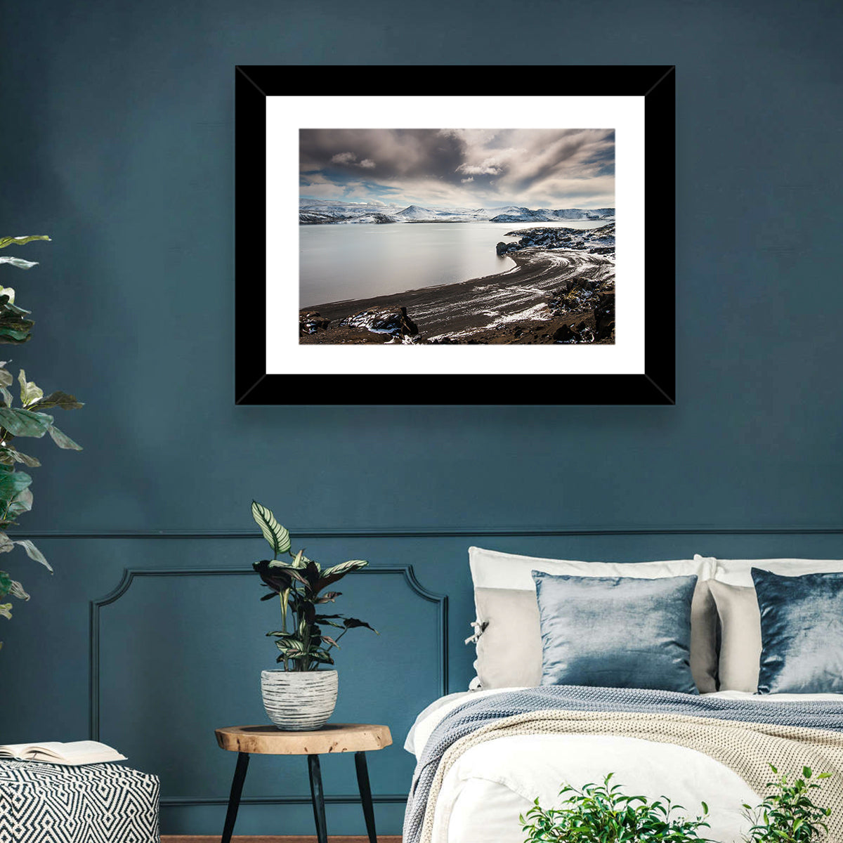 Kleifarvatn Black Sand Shore Wall Art