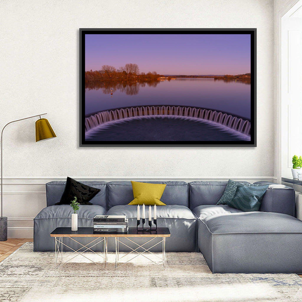 Circular Weir at Dusk Wall Art