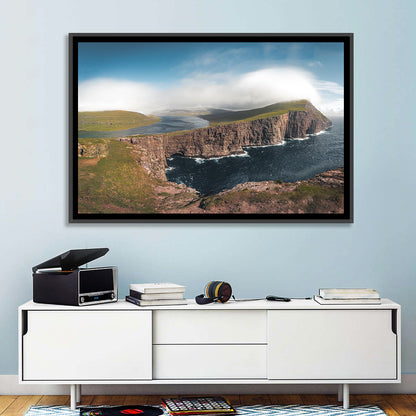 Traelanipa Cliffs, Sørvágsvatn Wall Art