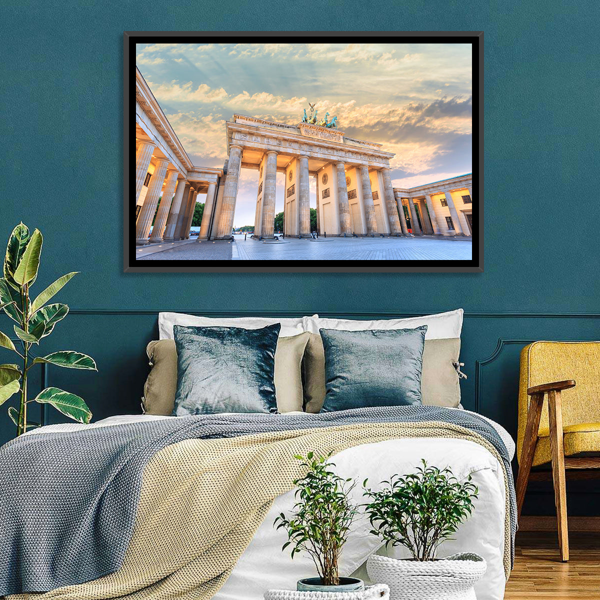 Brandenburg Gate at Sunset Wall Art in a room, landscape