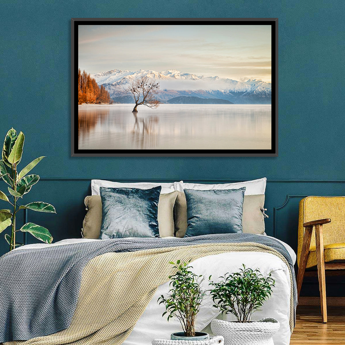 That Wanaka Tree, Lake Wanaka Wall Art in a room, landscape
