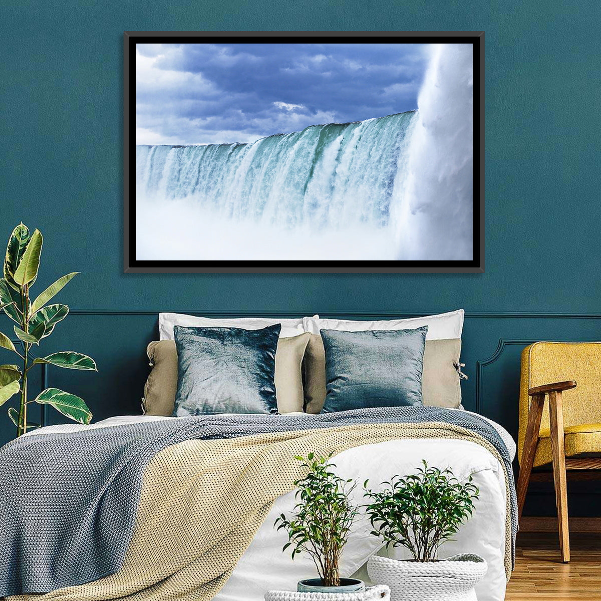 Niagara Falls Horseshoe View Wall Art in a room, landscape