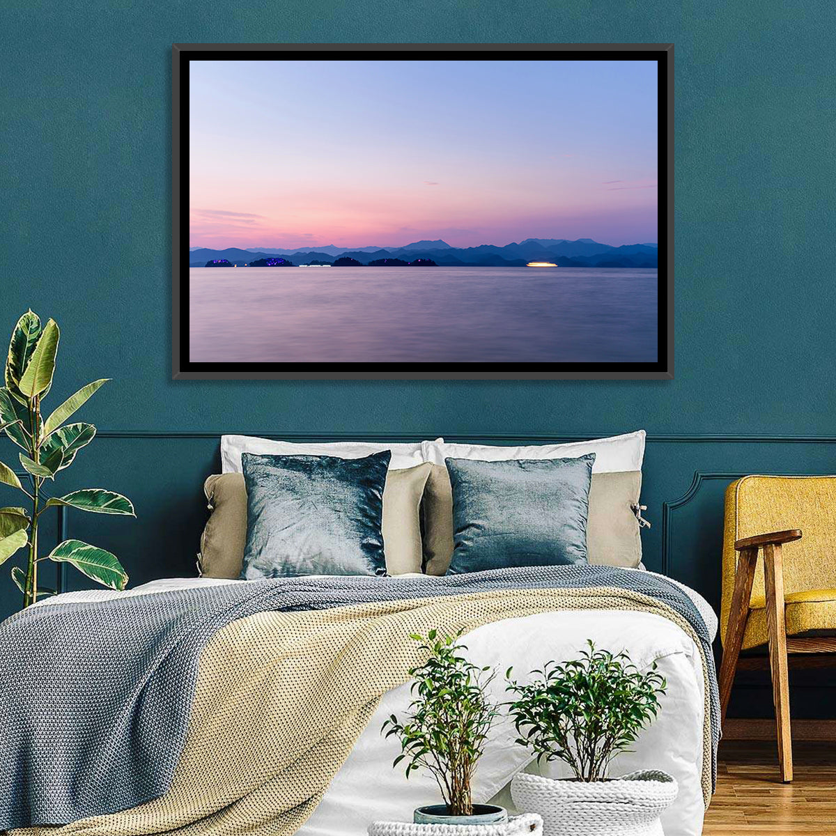 Hangzhou Thousand Island Lake at Dusk Wall Art