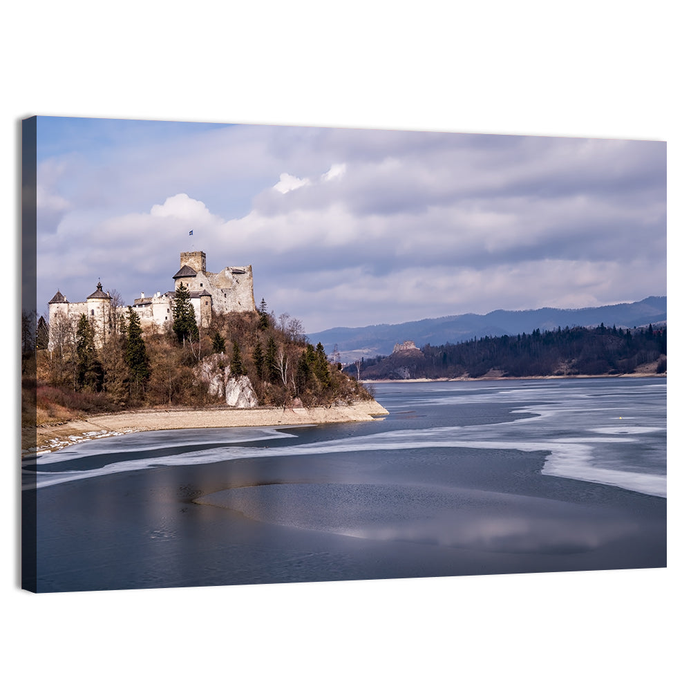 Niedzica Castle on Czorsztynskie Lake Wall Art