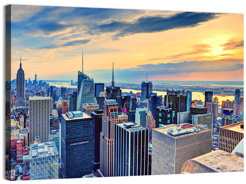 Midtown Manhattan Skyline at Dusk Wall Art