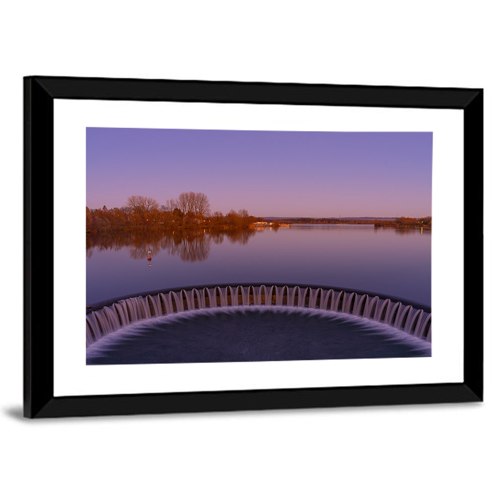 Circular Weir at Dusk Wall Art