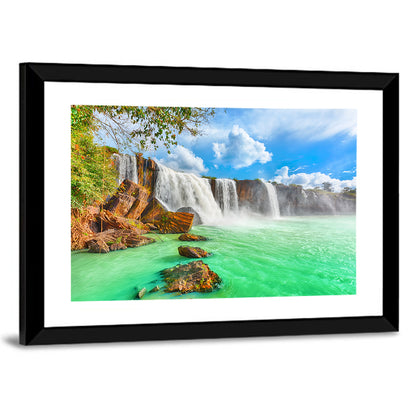 Dray Nur Waterfall Wall Art