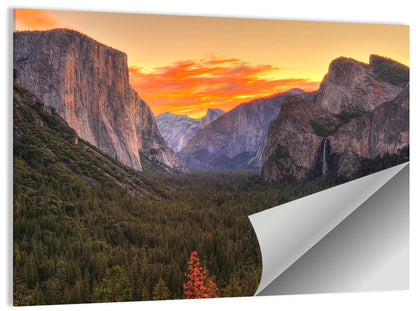Yosemite Valley Sunset from Tunnel View Wall Art