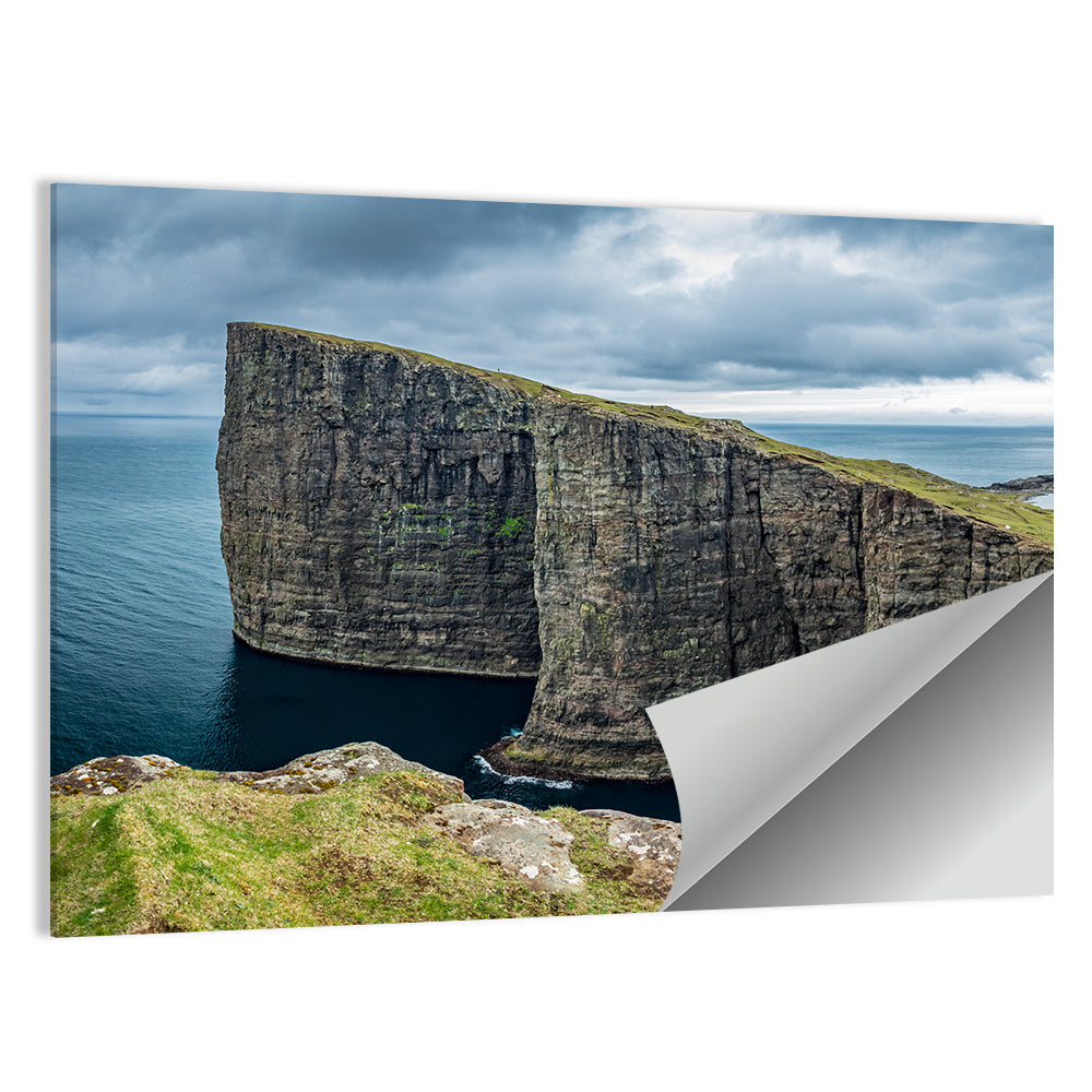 Trælanípa Cliff, Faroe Islands Wall Art