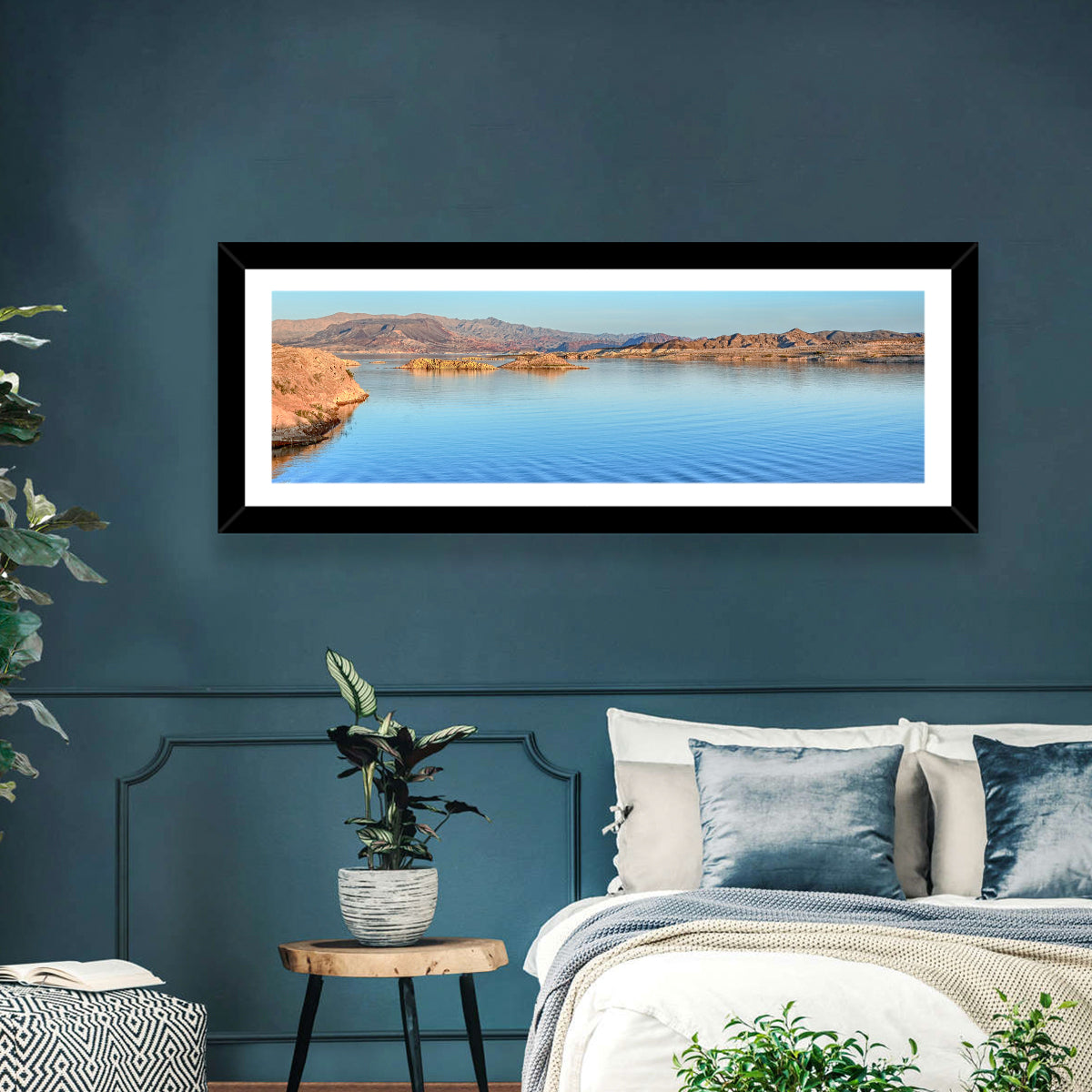 Lake Mead Rocky Shoreline Wall Art