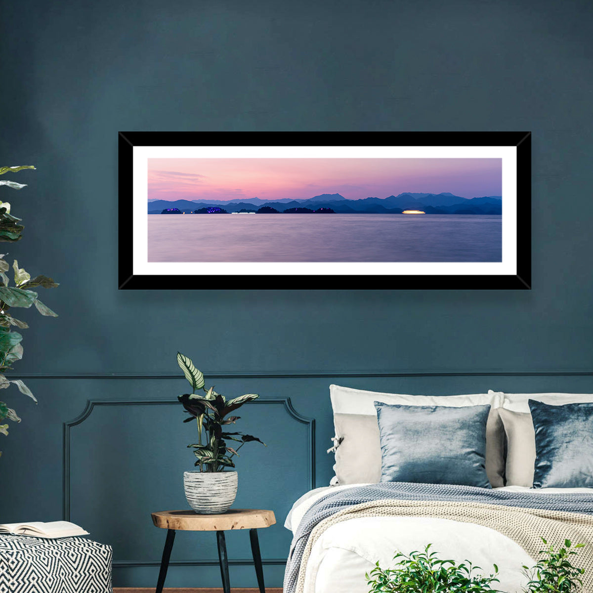 Hangzhou Thousand Island Lake at Dusk Wall Art