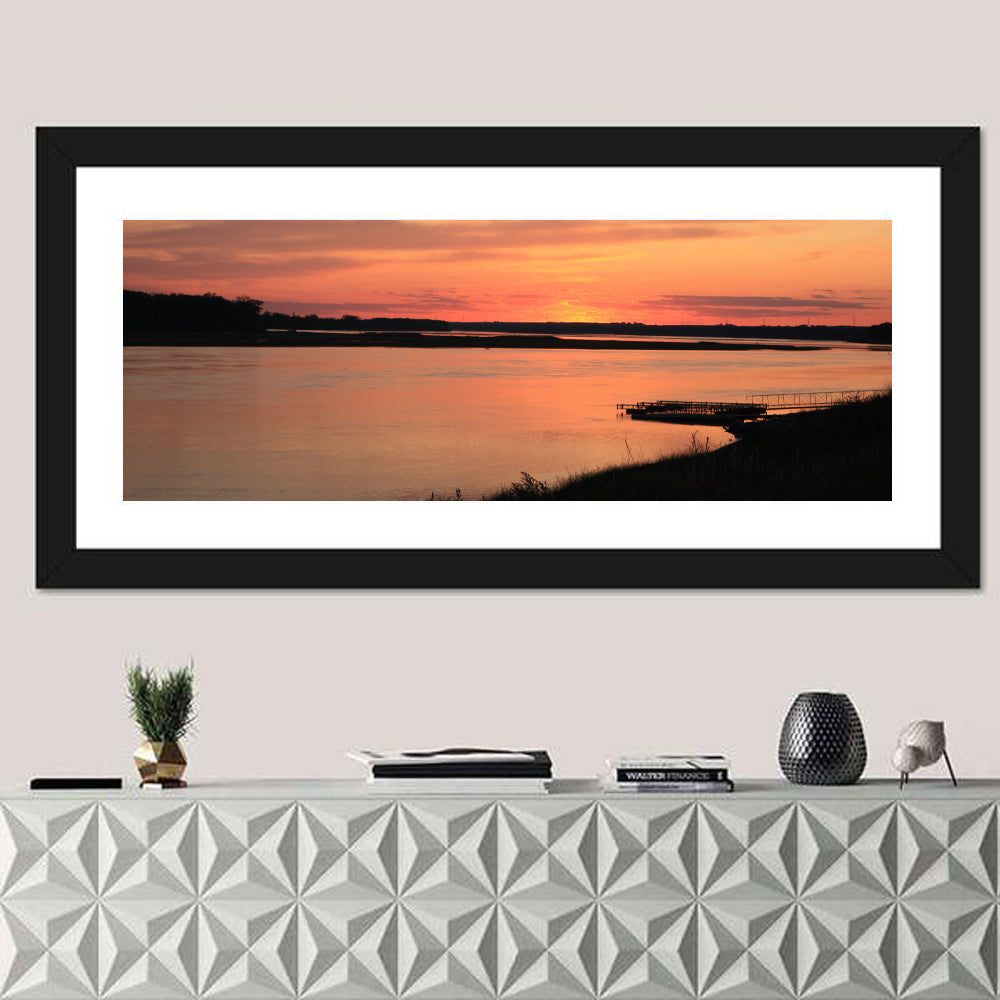 Missouri River Sunset at Dusk Wall Art