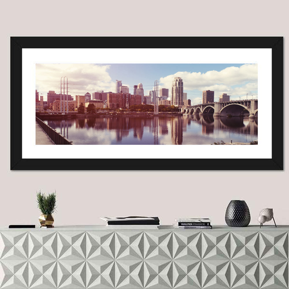 Minneapolis Skyline at Third Avenue Bridge Wall Art