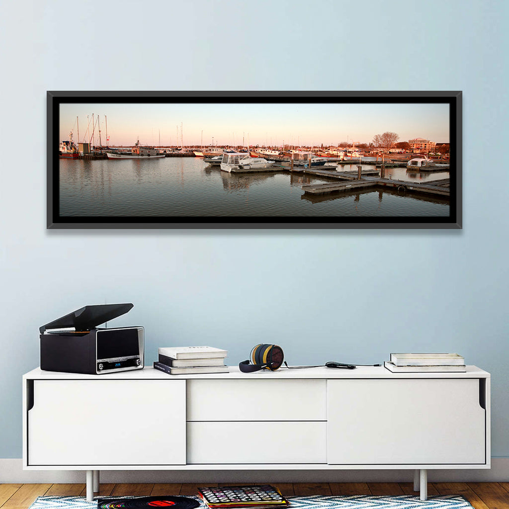 Gimli Marina Dock, Lake Winnipeg Wall Art