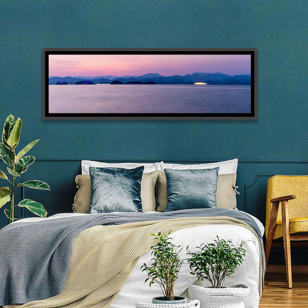 Hangzhou Thousand Island Lake at Dusk Wall Art